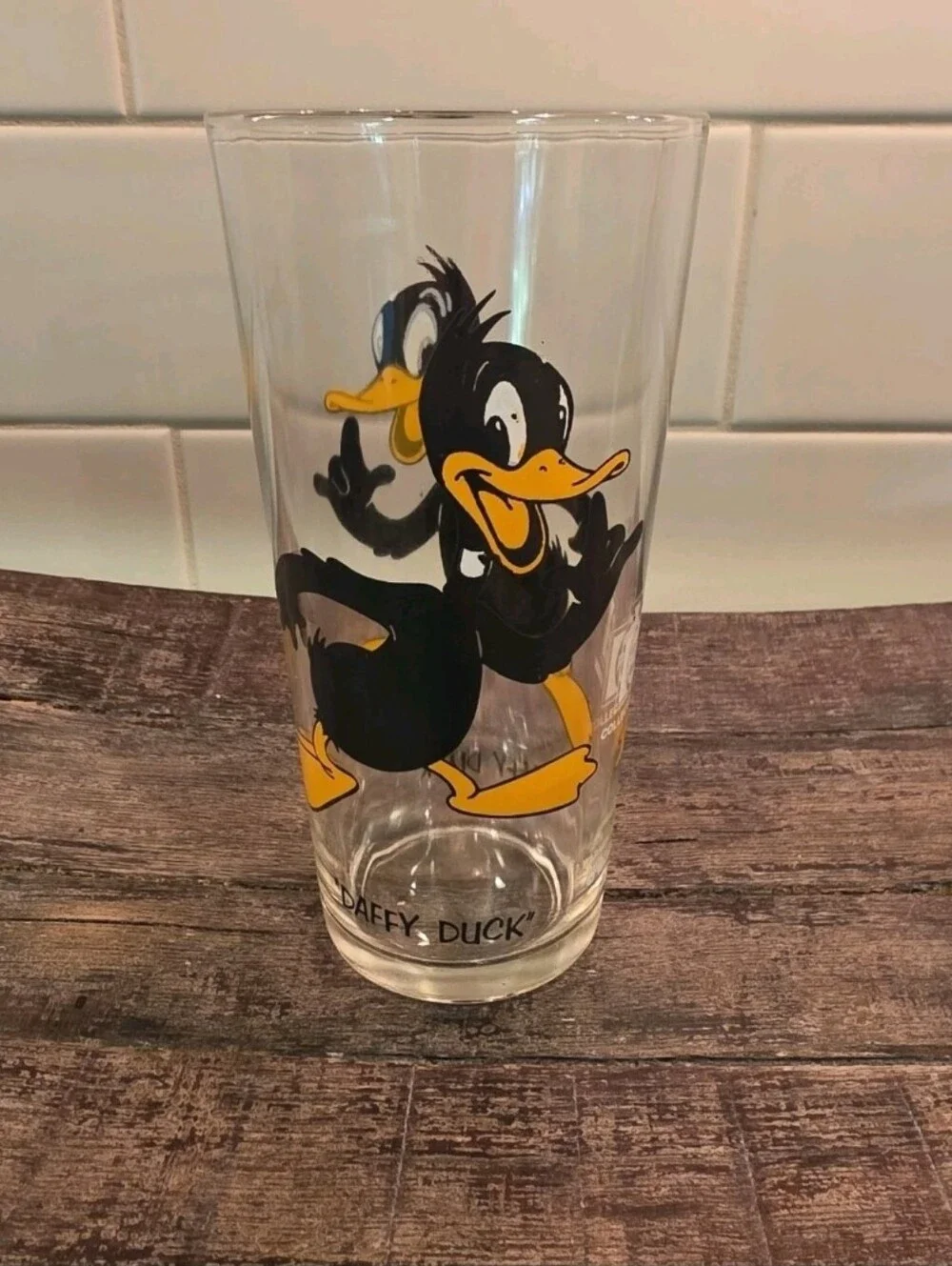 Vintage Pepsi Collector Series Daffy Duck Drinking Glass